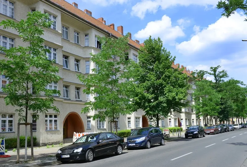 1-Zimmer Wohnung - ACHTUNG: befristeter Mietvertrag bis 31.8.27 und Bruttokaltmiete — photo 1
